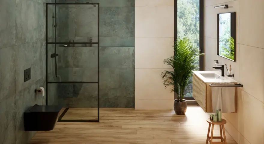 Salle de bain moderne avec une douche atypique aux murs texturés, un WC suspendu noir et un meuble vasque en bois.